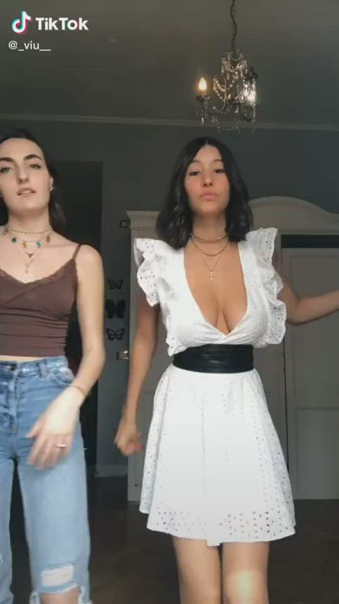 big tits italian teen clip