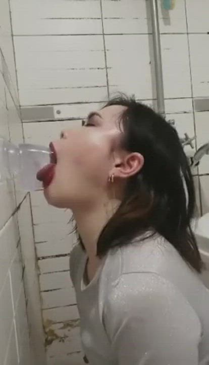 Asian Blowjob Deepthroat Dildo Oral Solo Tongue Fetish clip