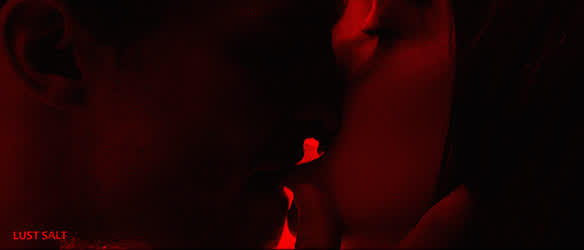 Amateur Babe Hotwife Kissing Sensual clip