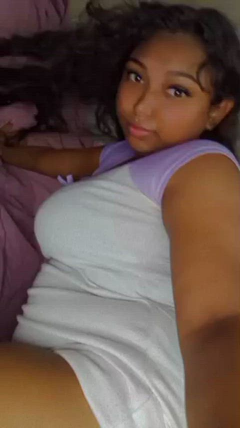 amateur teen tits curvy clip