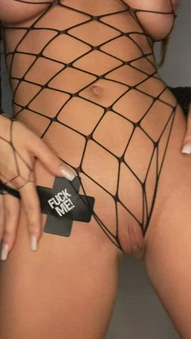 Close Up Fishnet Pussy Solo Teen clip