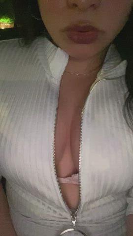 Showing off cleavage in the club 😉❤️