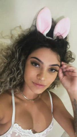 Brazilian Petite Pussy clip