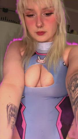 18 years old amateur cosplay costume cute huge tits teen clip