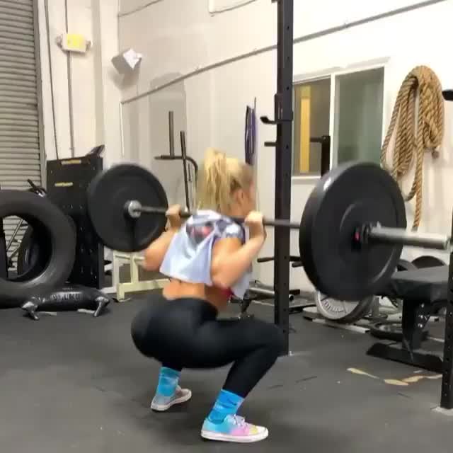 Paige VanZant doing squats