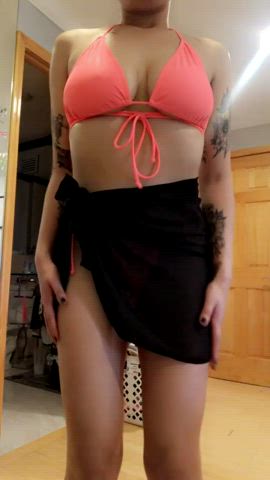 Big Tits Bikini Boobs Latina Swimsuit Tattoo Thong clip