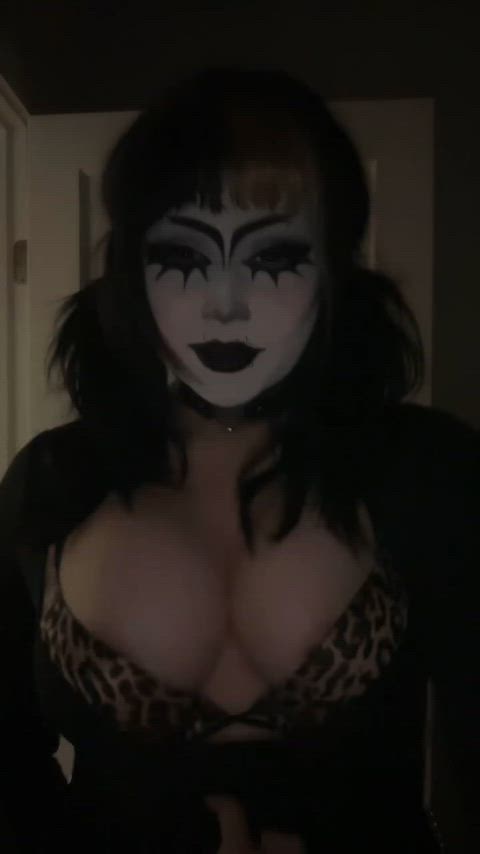 big tits goth huge tits natural tits solo tongue fetish white girl just-boobs tik-tok