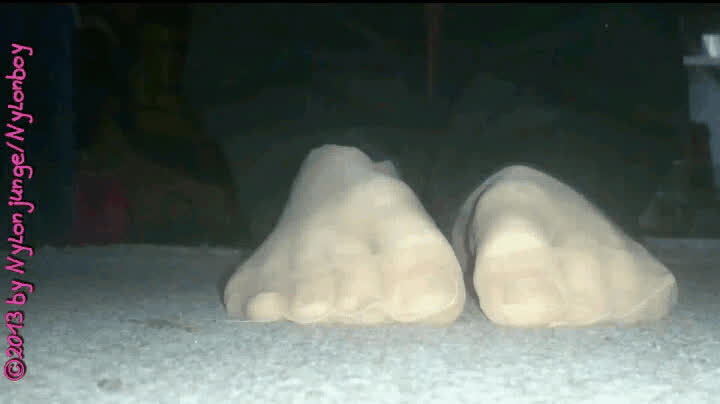 amateur fetish foot foot fetish nylon pantyhose soles toes clip
