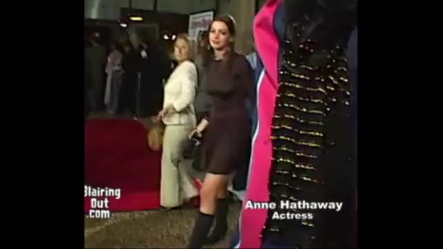 Anne Hathaway Meaty 2
