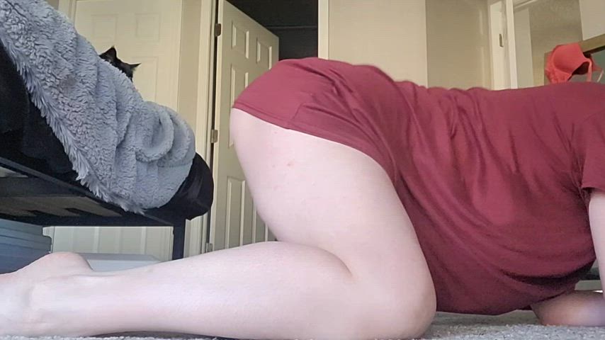 bending over bisexual booty hotwife pale pawg solo striptease clip