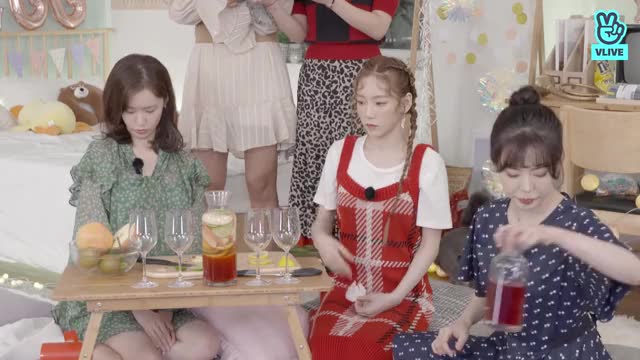 V LIVE FULL -Oh GG Girls Generation Oh GG Online home party-86864 6