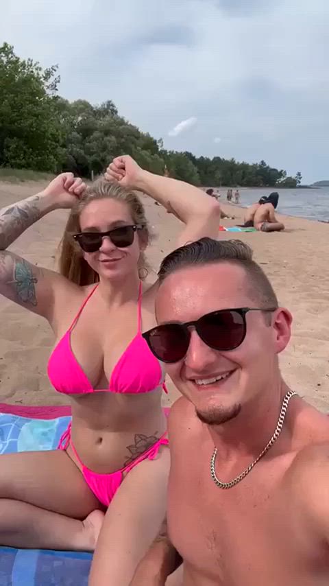 amateur beach boobs flashing swimsuit clip