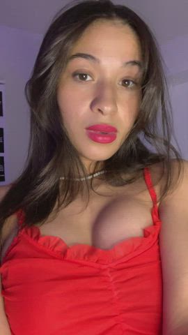 19 years old boobs curvy dress dressing room erotic onlyfans tease teen clip