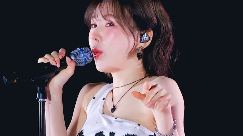 wendy - red velvet - 240519 - Wish You Hell, Best Ever edit (full vid in the comments)