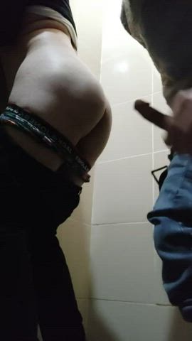 anal bareback gay public standing doggy toilet clip