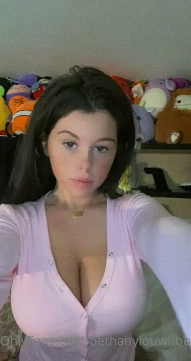 Boobs OnlyFans TikTok clip