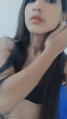 Brunette Camgirl Curvy Latina Nipples Seduction Small Tits Solo Webcam clip