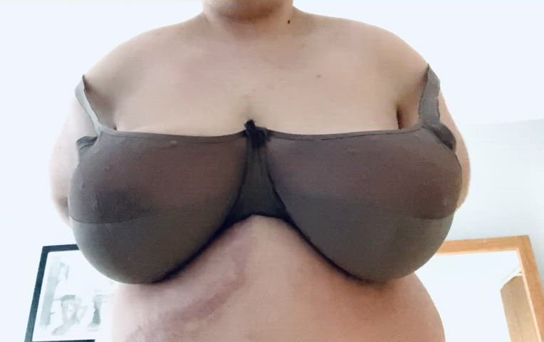 Big Tits Curvy Huge Tits Natural Tits clip