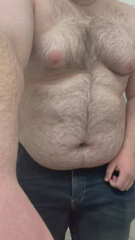 Hope some women find my chubby and hairy body attractive