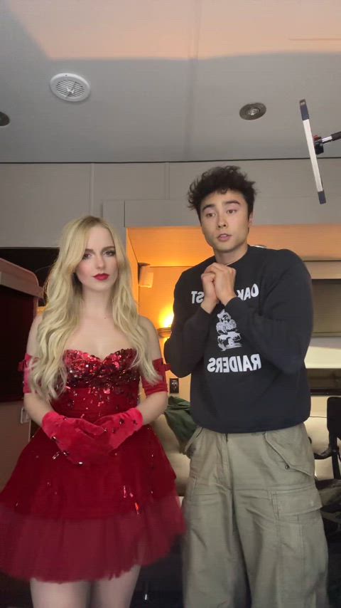 blonde celebrity dress clip