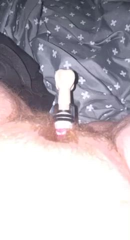 [FTM18] watch my dick twitch while I pump it ?