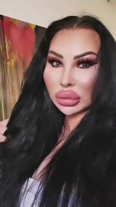 Big fake lips