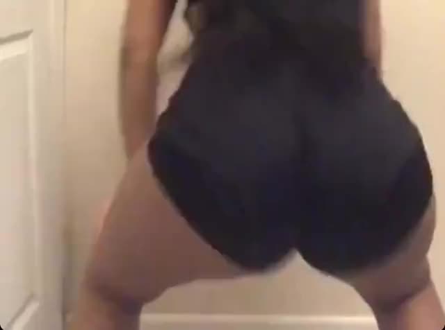 back that ass up