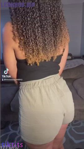 curly hair teen tits clip