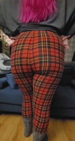FREE link in comments to see more of this fat ass 😘