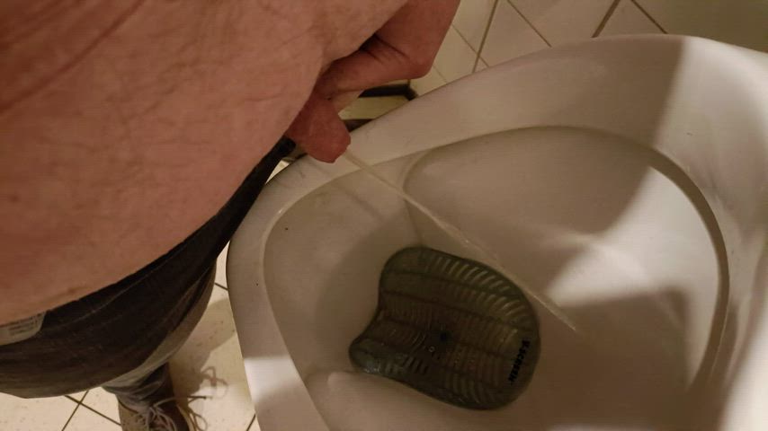 chubby pee peeing piss pissing small cock clip