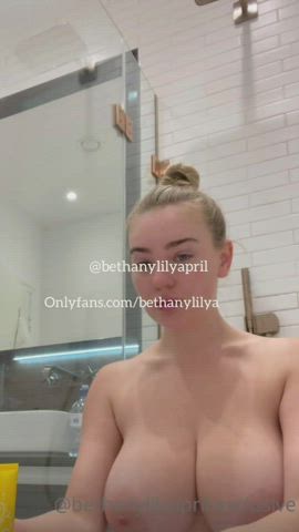 beth lily big tits boobs onlyfans shower topless clip