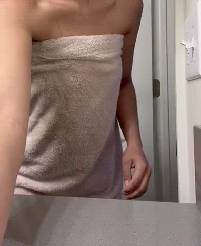 Ass Flashing Tits Towel clip