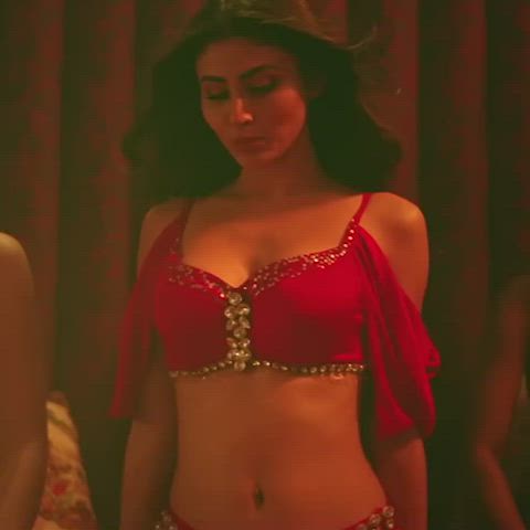 bollywood boobs cleavage dancing seduction clip