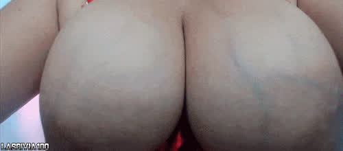 Bouncing Tits Cam Huge Tits Jiggling Latina MILF Milking Webcam clip