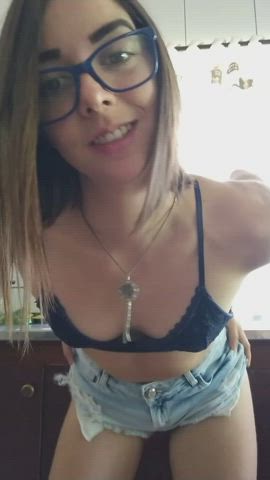 Are girls with glasses your type?