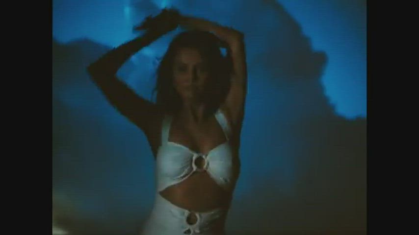 Bouncing Bouncing Tits Celebrity Selena Gomez clip