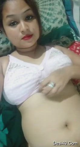 Desi cute girl show nudity full video