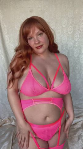big tits redhead tits boobs curvy clip