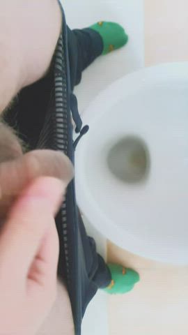 pov pee peeing penis piss pissing toilet trans femboys clip