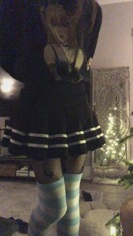 i got a new skirt 🥹