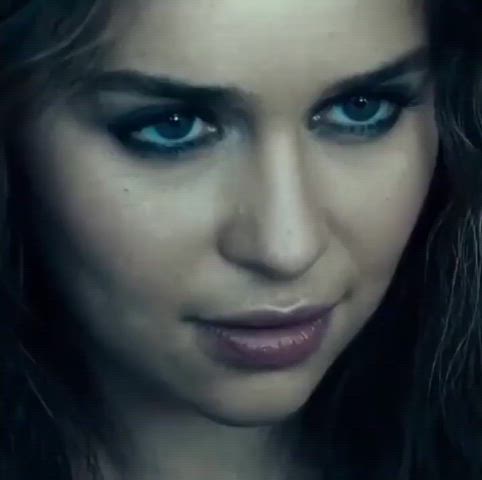 blowjob emilia clarke milf clip