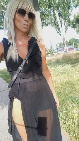 I love to walk in short sexy dress...