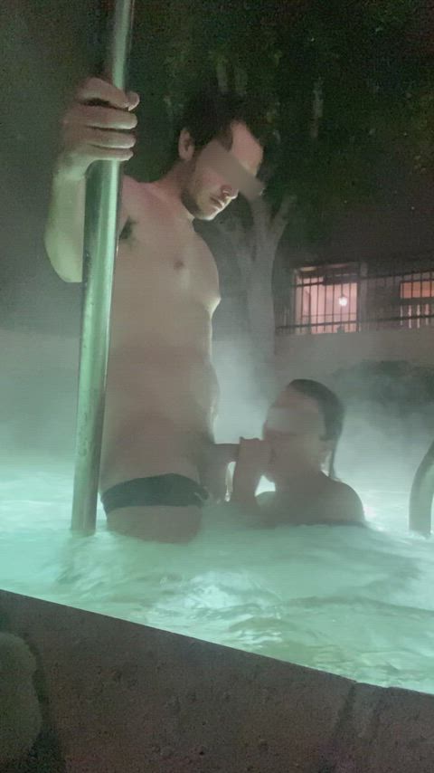 Some fun in the Hot Tub