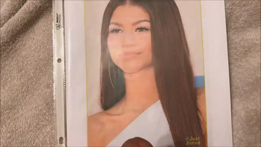 Cumshot Skinny Tribute Zendaya clip