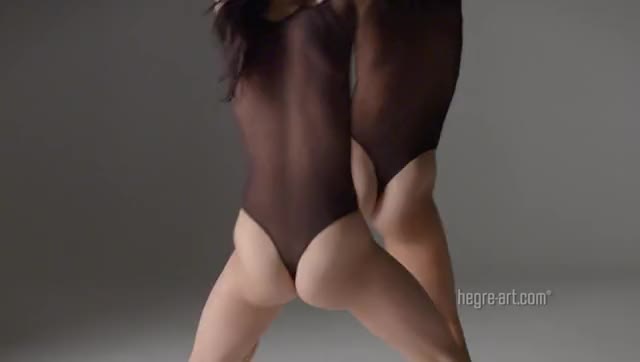 Julietta and Magdalena Nude Dance Performance