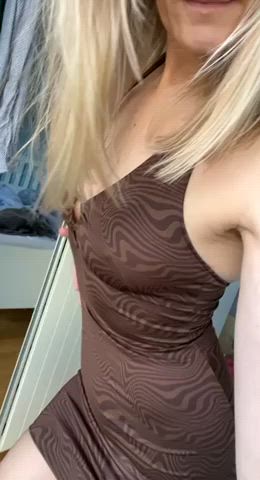 amateur babe dress milf clip