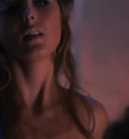 Blonde Celebrity Nipples Stripping Tits clip