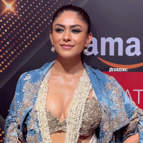 Mrunal Thakur Part 2 🤤💦