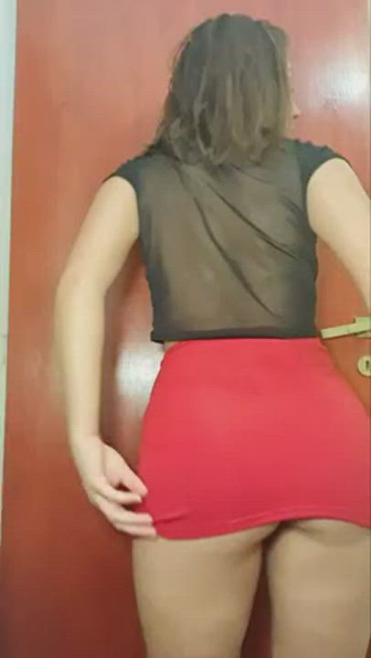 New 18 year old girl ??️‍♀️ PE teacher ? VERY Interactive ? Free dick rate