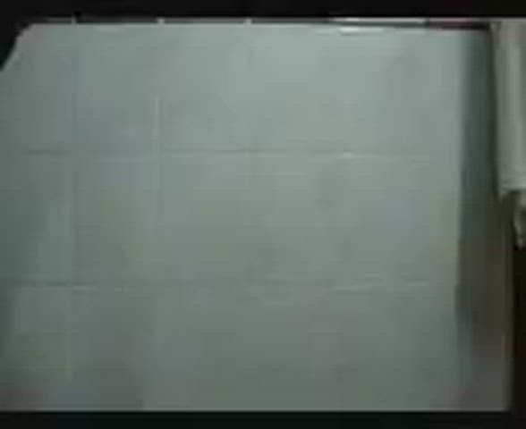 BBC Shaking Shower clip